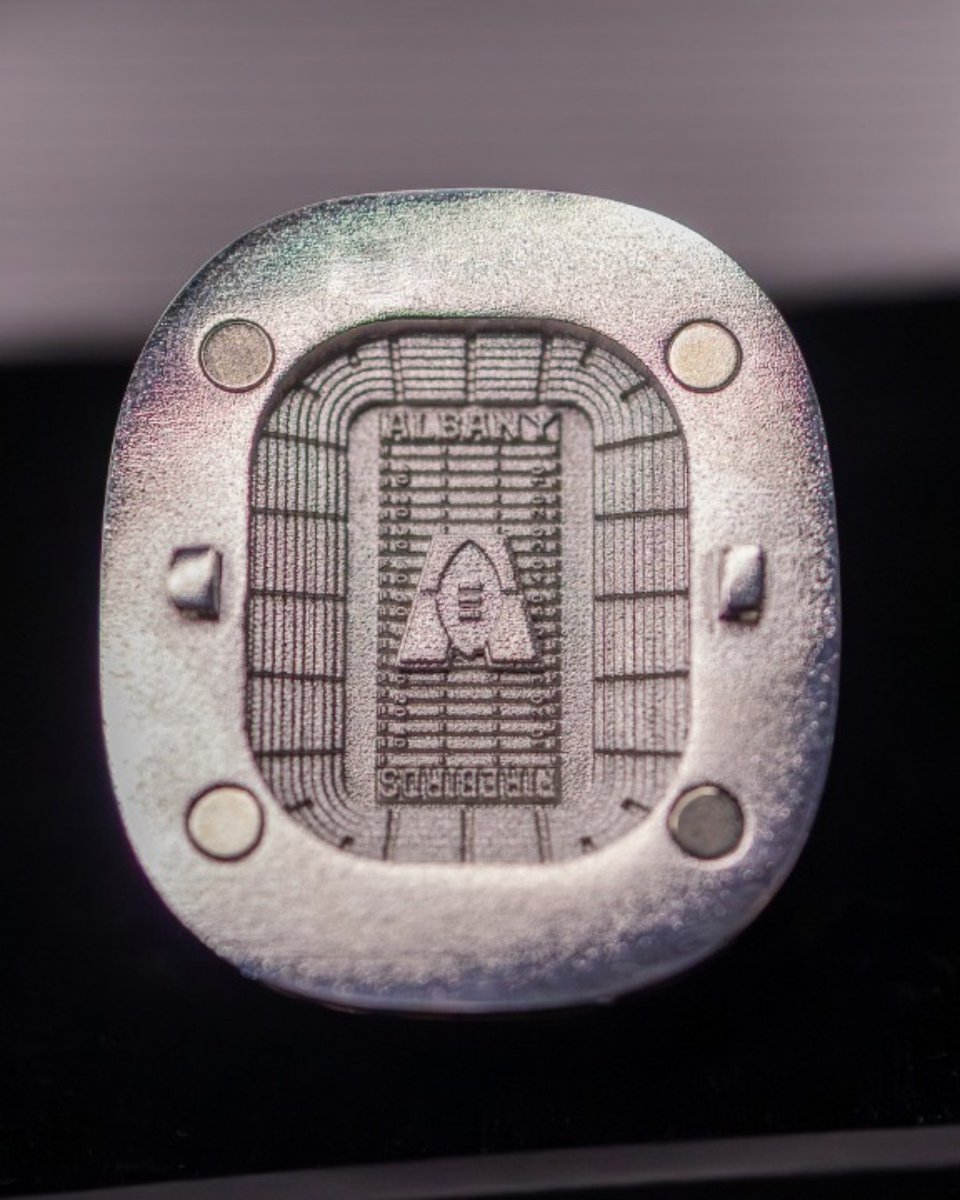 Baron® Championship Rings tweet media
