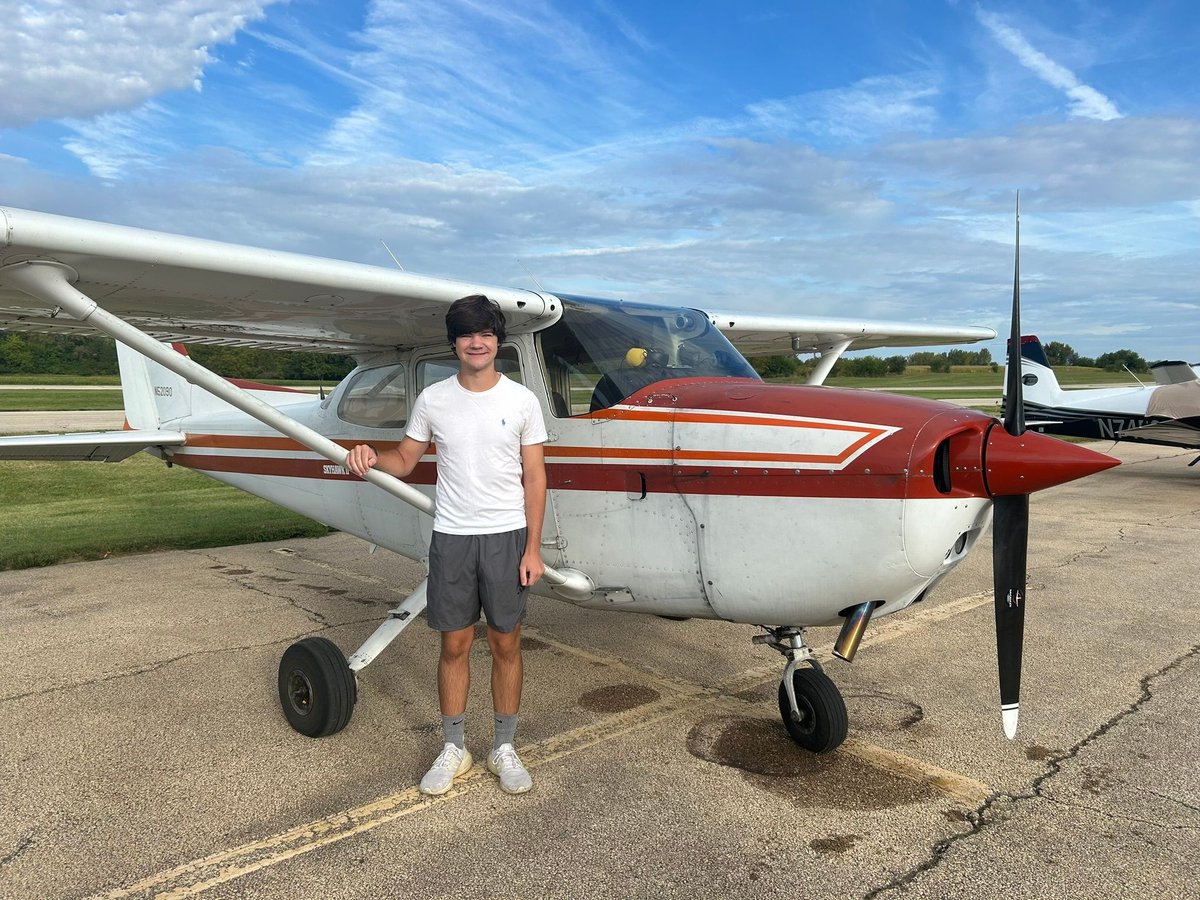 eaa563's tweet photo. We are very pleased to announce that EAA Chapter 563 has been approved to administer a Ray Aviation Scholarship for Charlie McKee! Congratulations to Charlie as our 8th Ray Aviation Scholar!! https://t.co/qTNCFK5GgJ