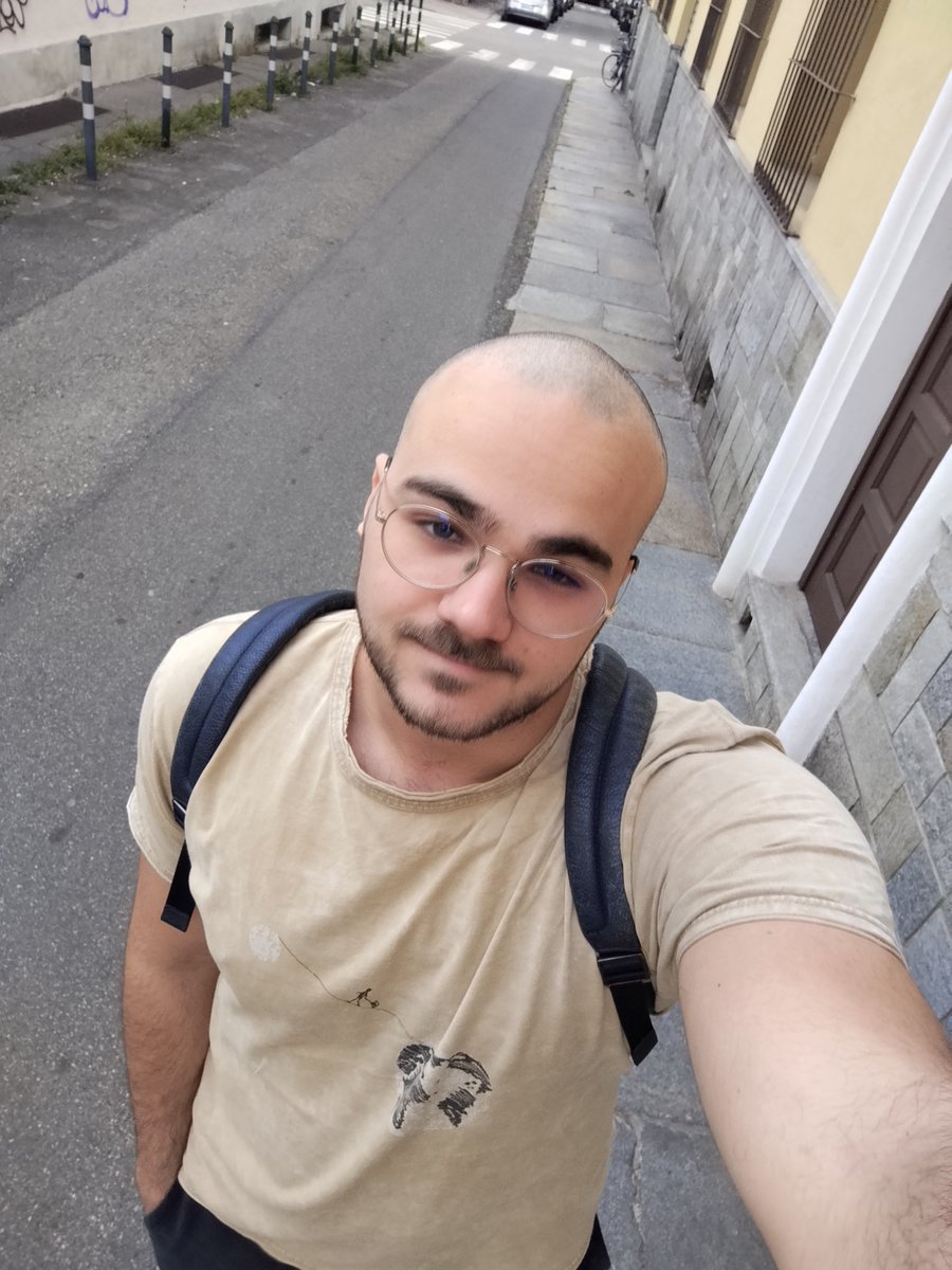 ItsTyuda's tweet photo. Potrei aver deciso di farmi la boccia🤭 https://t.co/ZV5rBKSJoW