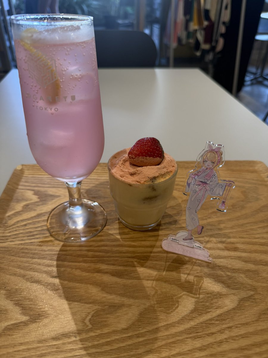 s2yonmin's tweet photo. 大黒湯とコガネキッチンに行ってきたよ！
今日はももあちゃんの湯だったので入ってきました！
ももあちゃんの湯はとても綺麗でいい匂いだったし癒されました☺️
コガネキッチンにも行ってレモンサワー飲んだ😊
美味しかったです👍
#ももあれたー
#ストグラ救急隊 https://t.co/ZnxV4XUpWM