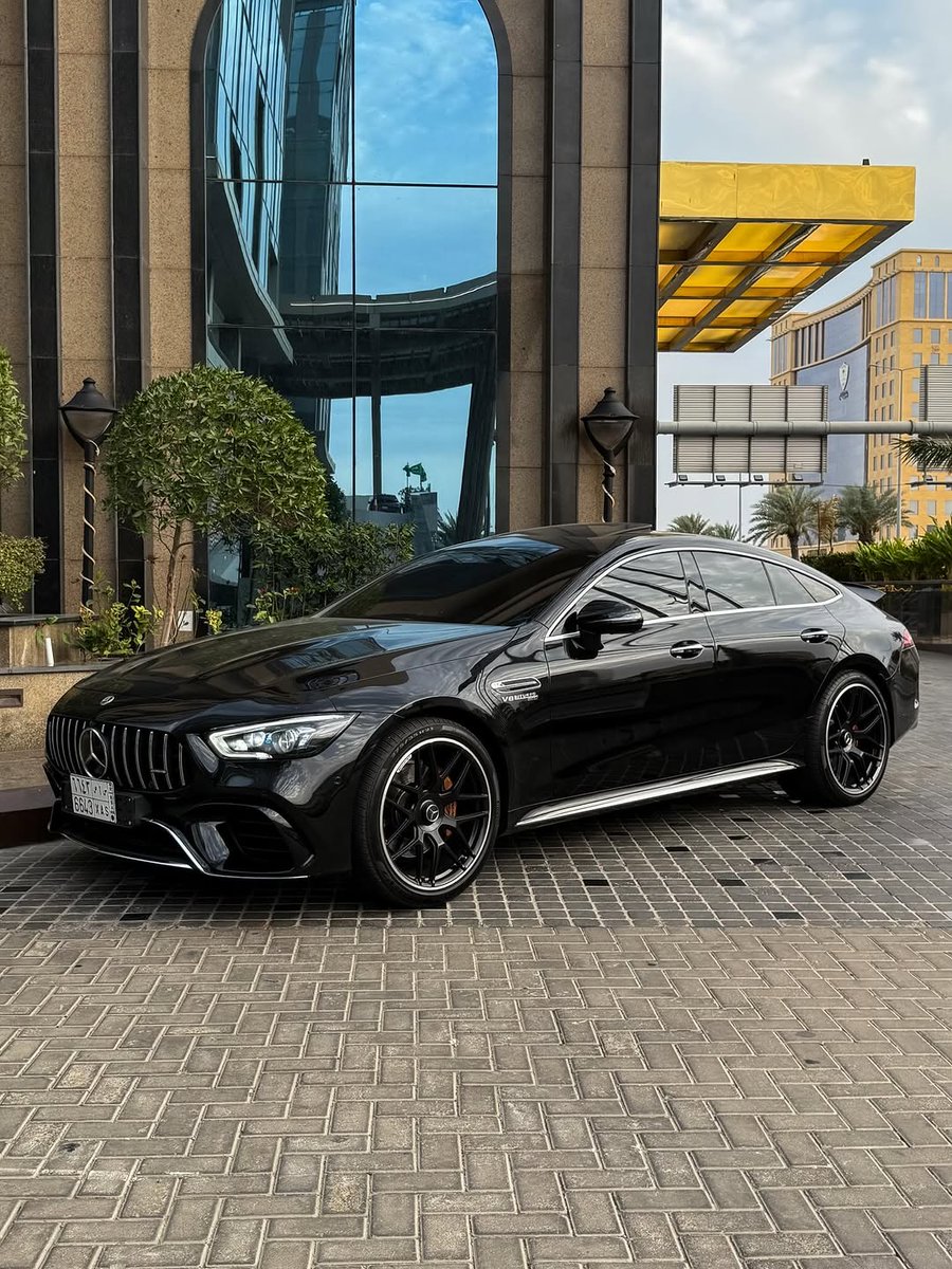 Mercedes-Maybach Luxury tweet media