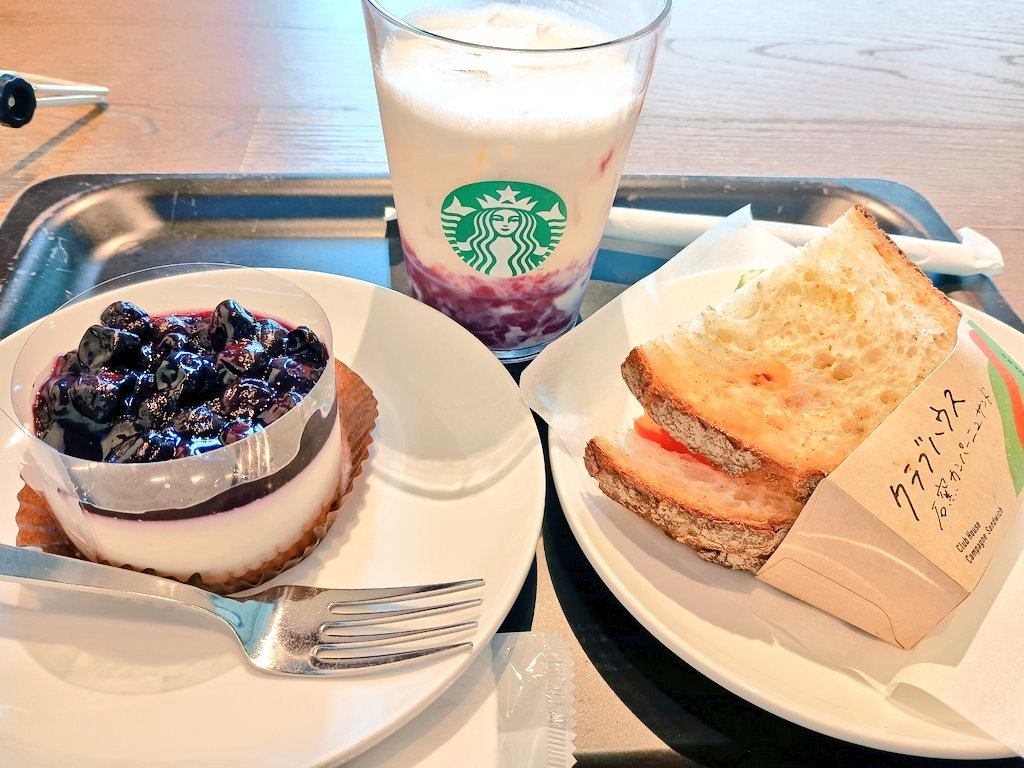 ロキ・ヒー tweet media