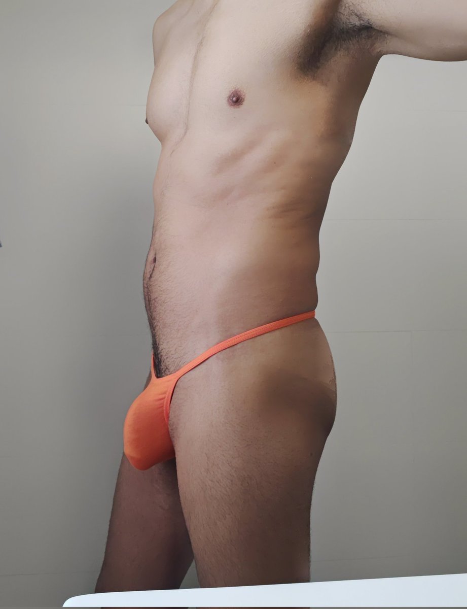 SPloverPO's tweet photo. New tanline of 2026. Lets go!
#mangstring #manthong #manbulge #underwearfetish https://t.co/qLnFfu8wu1