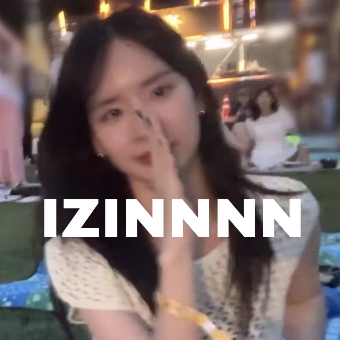 heejin. tweet media