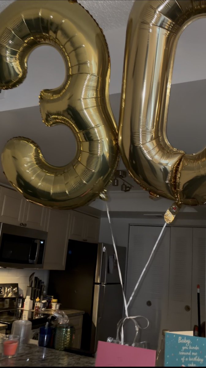 dareal_lex's tweet photo. 🎂🙏🏾🖤 https://t.co/aT0XTzEkME