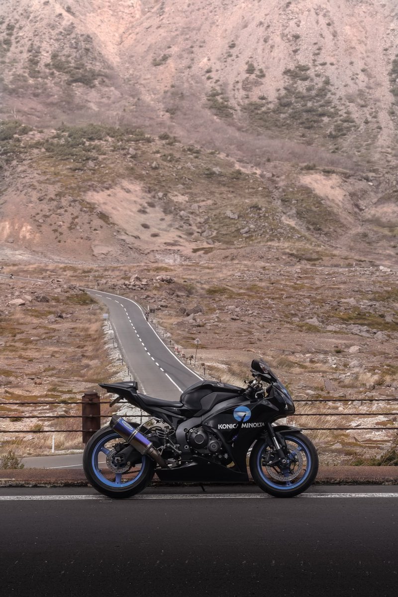 _msc100_'s tweet photo. in JAPAN🇯🇵
#cbr1000rr 
#sc59 
#honda 
#hrc 
#CONICAMINOLTA https://t.co/54qBofHQx1