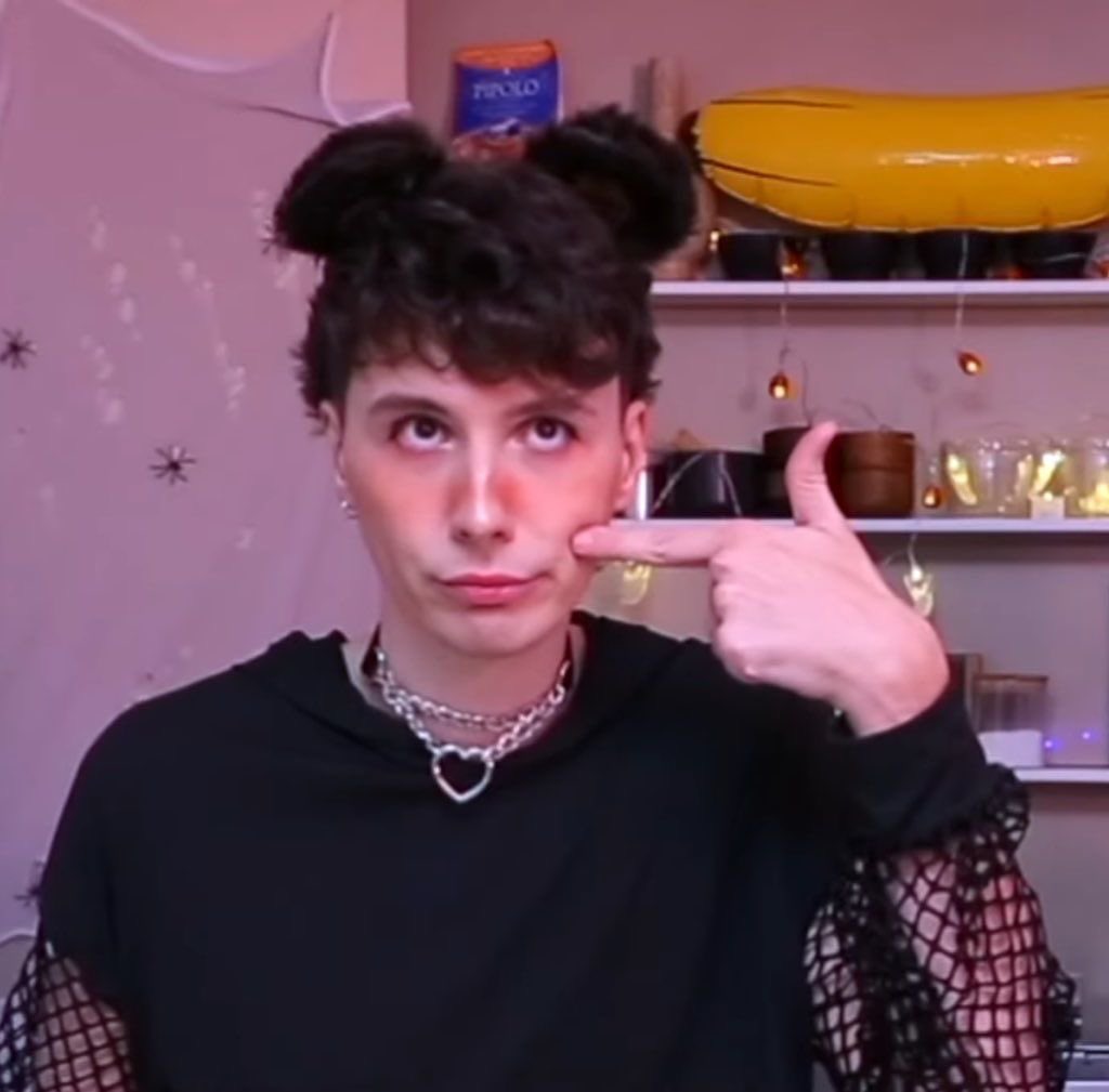 🐻 danny ⚞•⚟ tweet media