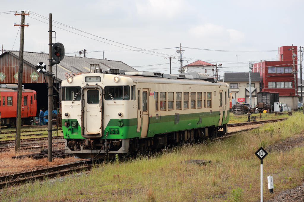 鉄道１２ くずはモール「SANZEN-HIROBA」に5000系車両が仲間入りして 鉄道写真 バラ売り可能一枚３８０円日本 芸術写真