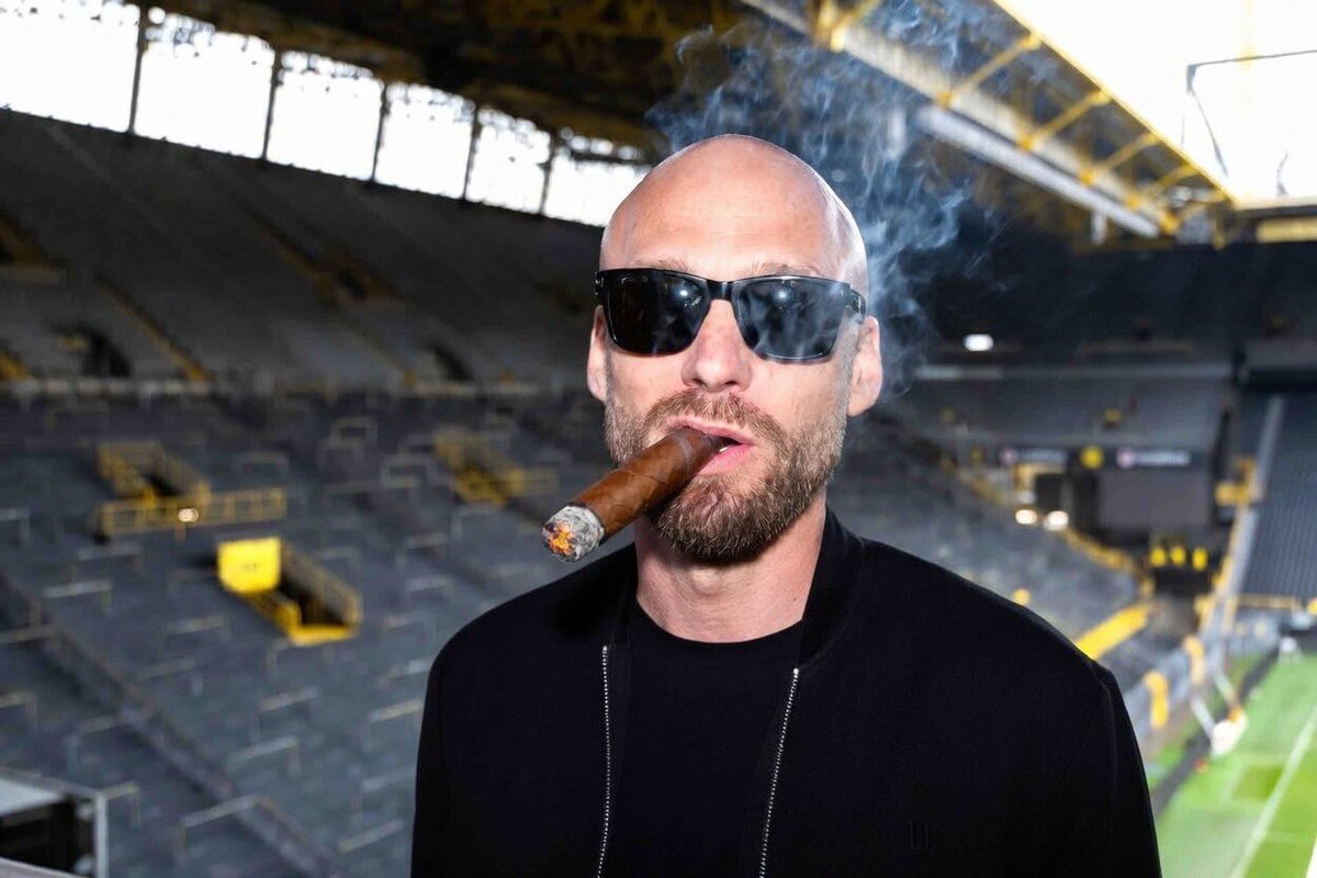 Wiktor🐝🇵🇱 #FabioSilvaEra tweet media