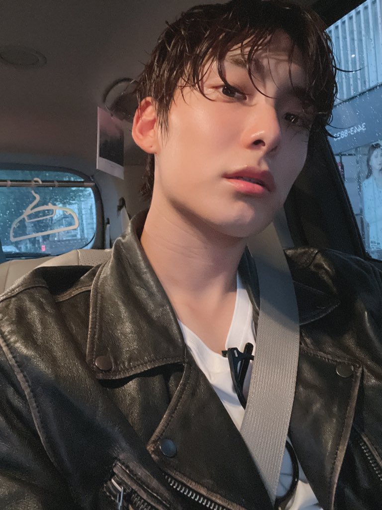 daily junhee tweet media