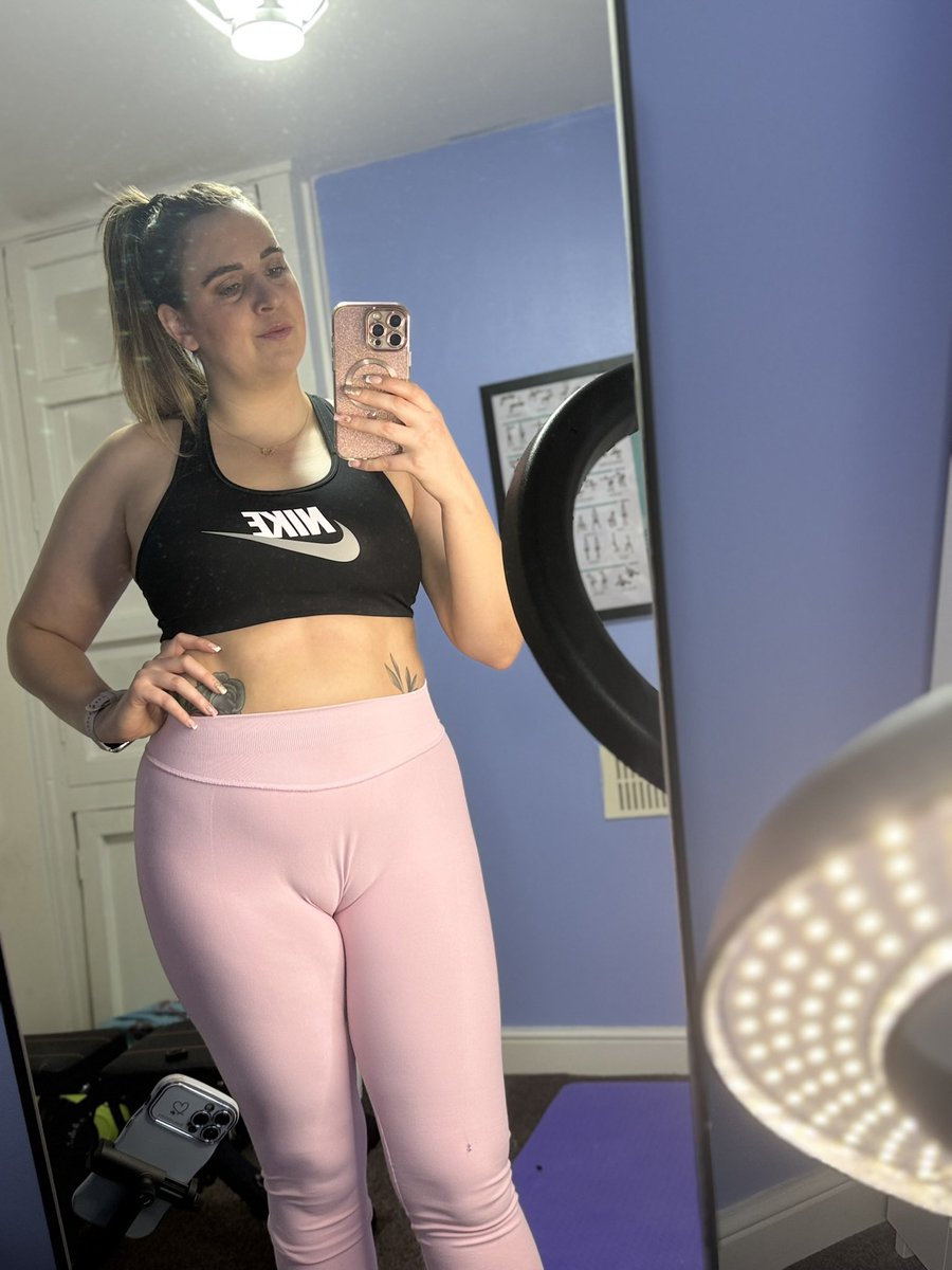 Itskerrylouise tweet media