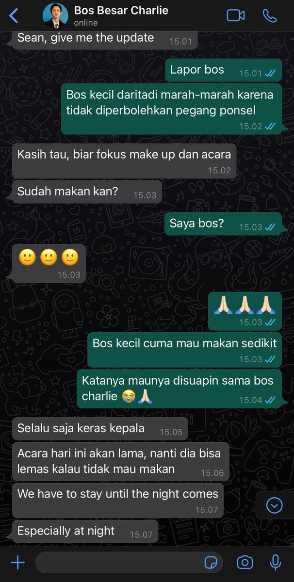 lunarsolace__'s tweet photo. #chanbaek one tweet AU

Episode: Bos besar &amp; Bos kecil

*karena dua foto mereka dari tadi lewat TL jadinya punten aku bikin one tweet AU, terlalu gemas 😭🫶🏻* https://t.co/HnlvMZLJZF