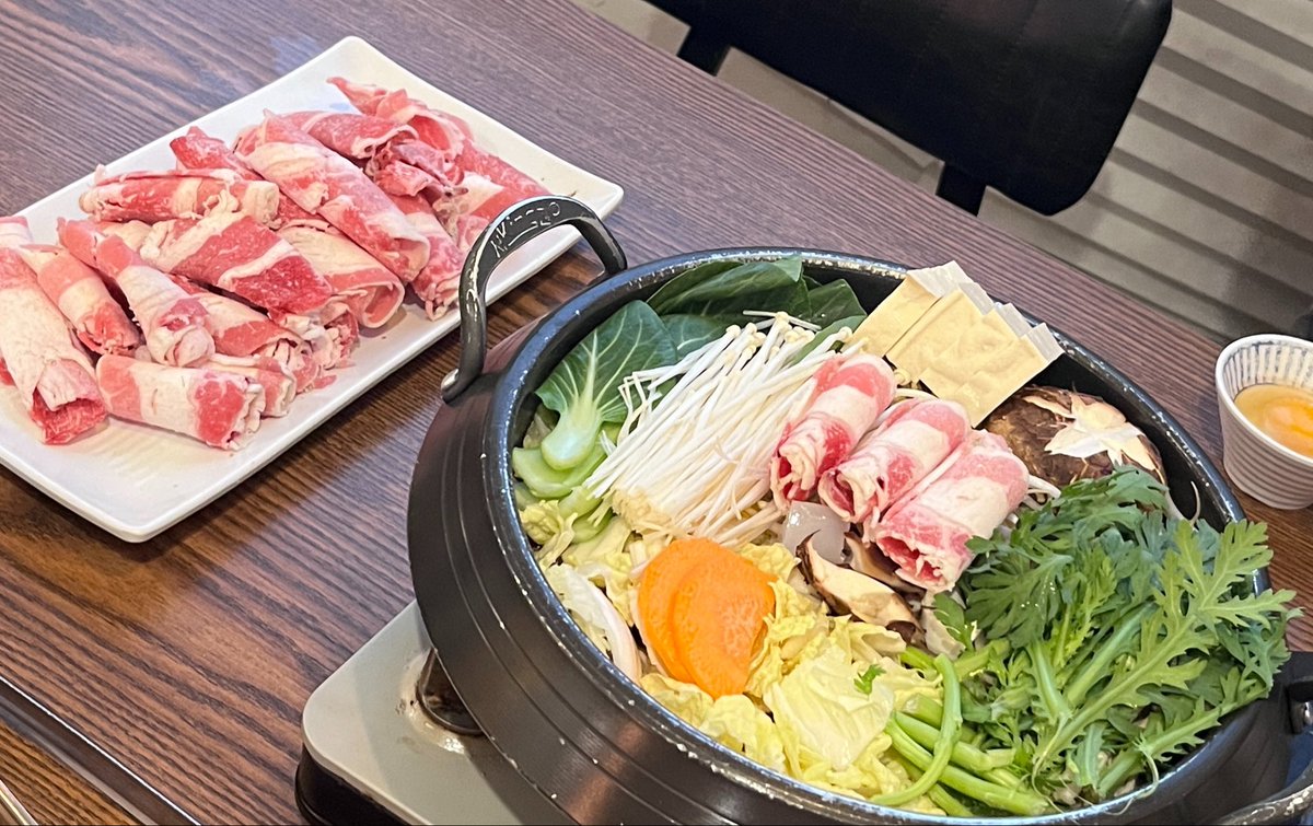 씨덤 tweet media