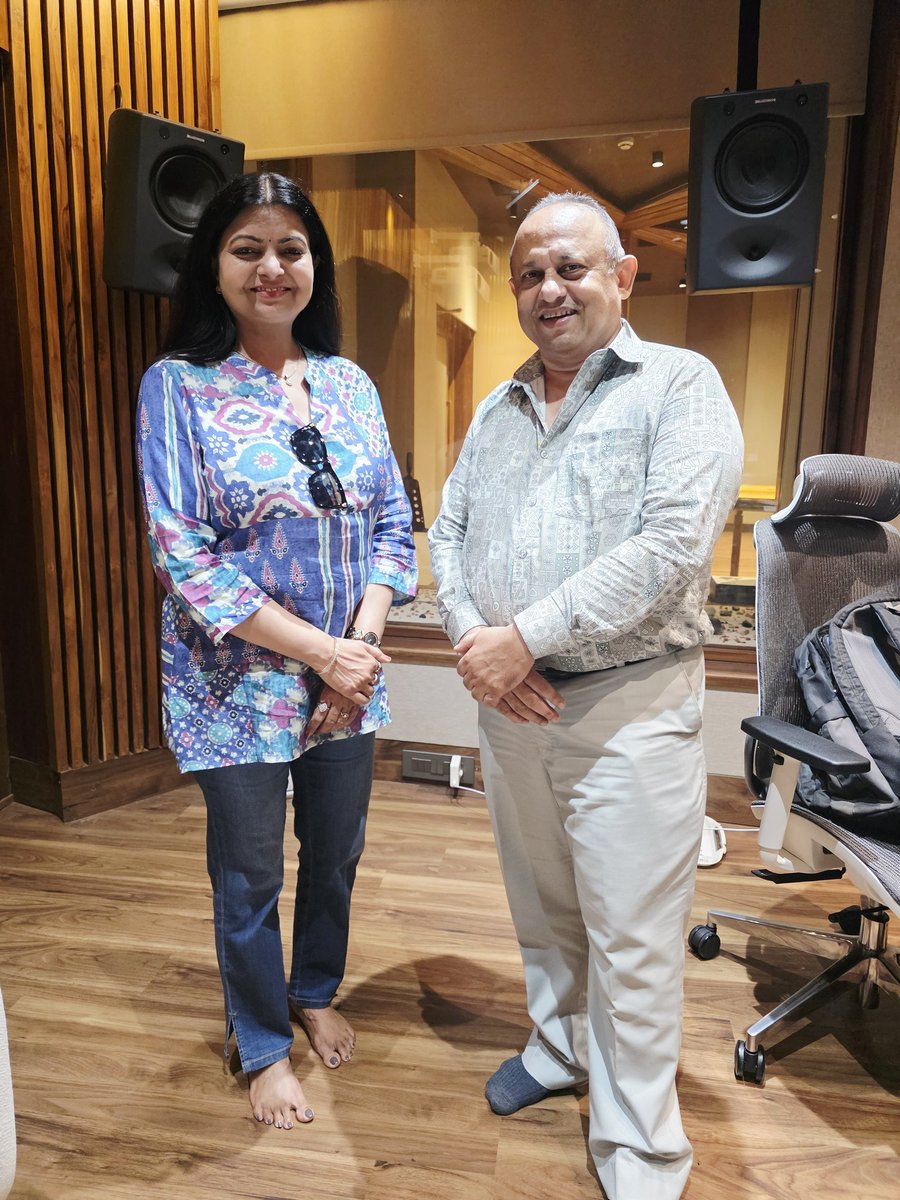 triptishakya's tweet photo. After a long time....me at
my favourite
place 👉#RecordingStudio
🥰🥰🥰
Had a wonderful recording session at #WingsStudio with music director #KashyapVora ji
in Mumbai today https://t.co/oRxYt7gJ5M