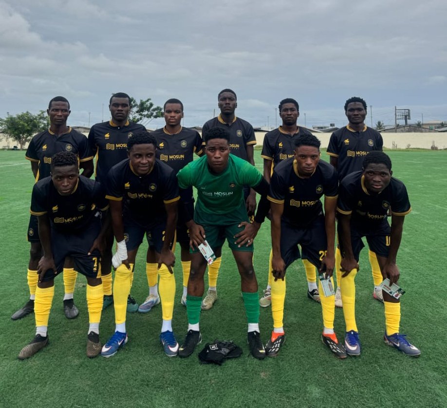 LubaFc768133's tweet photo. Here is our Starting XI for today’s encounter:

🧤 1  Gasali Habib
 2 Olise Samuel
 20 Temitope Ogunmuyiwa
 16 Bello Azeem
 15 Otuyemi Tunde
13 Adebayo Fawaz
 7 Leonard Victor
 22 Godwin Phillip
 5 Adeleke Isiah
 10 Bello Azeez
 25 Abioye Victor

#LubaFC #NLO26 #Matchday4 https://t.co/mz9gTtAdfQ