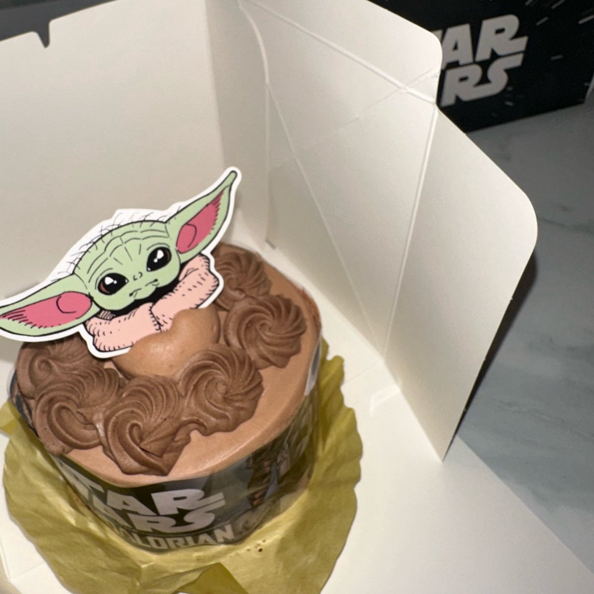 3drun3's tweet photo. コラボケーキ出てるんだよーですぐに買ってきてくれるの私のこと好きすぎて好🫶 https://t.co/V3vnY2pTPL