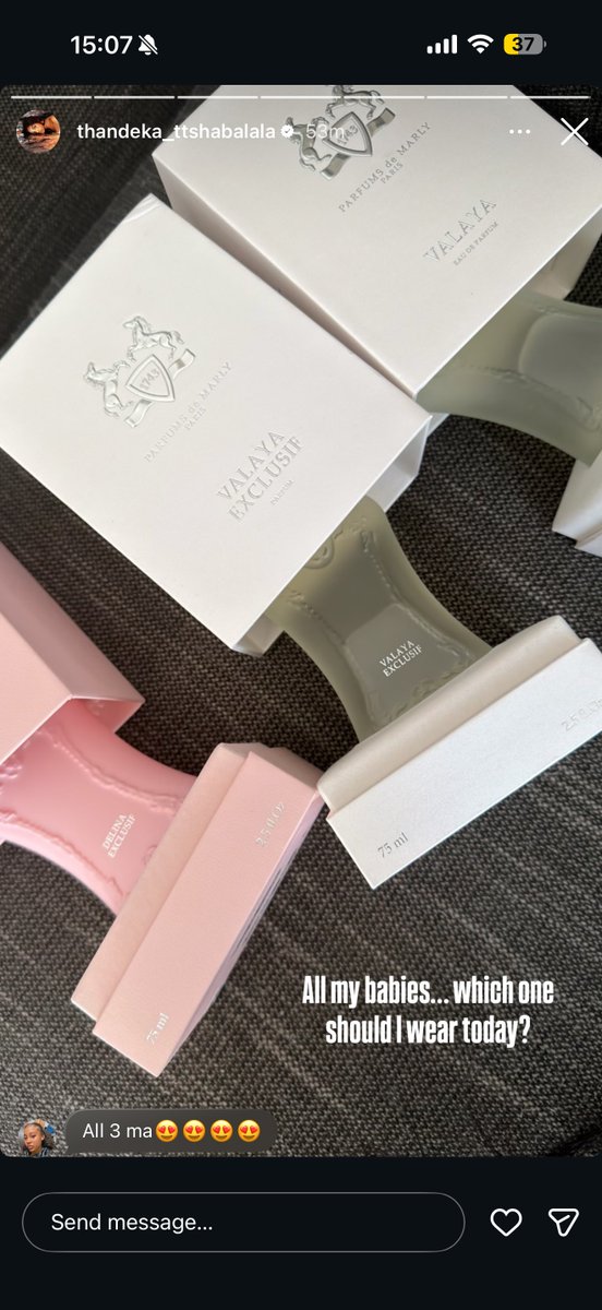 tflavour's tweet photo. I have no doubt in my mind that Thandeka smells incredibly delicious 🤤 She spent over 21k rands on these 3 gems 😭 How can you not say MOTHER ? 

#ThandekaTshabalala https://t.co/DKqeN8eEn8