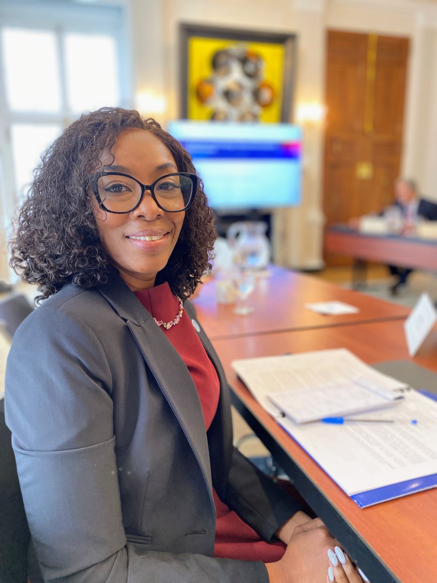 usmissiongeneva's tweet photo. .@ECAatState's International Visitor Leadership Program strengthens the international expertise needed to secure critical digital infrastructure worldwide. IVLP alumna Yvonne Kivuti is part of that effort, helping drive cooperation that protects the undersea cables carrying 95% of global data.