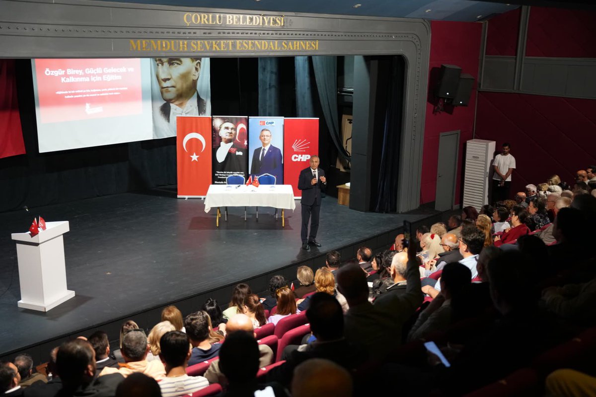 Suat Özçağdaş tweet media