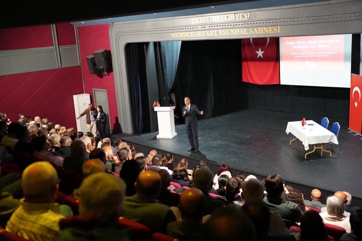 Suat Özçağdaş tweet media