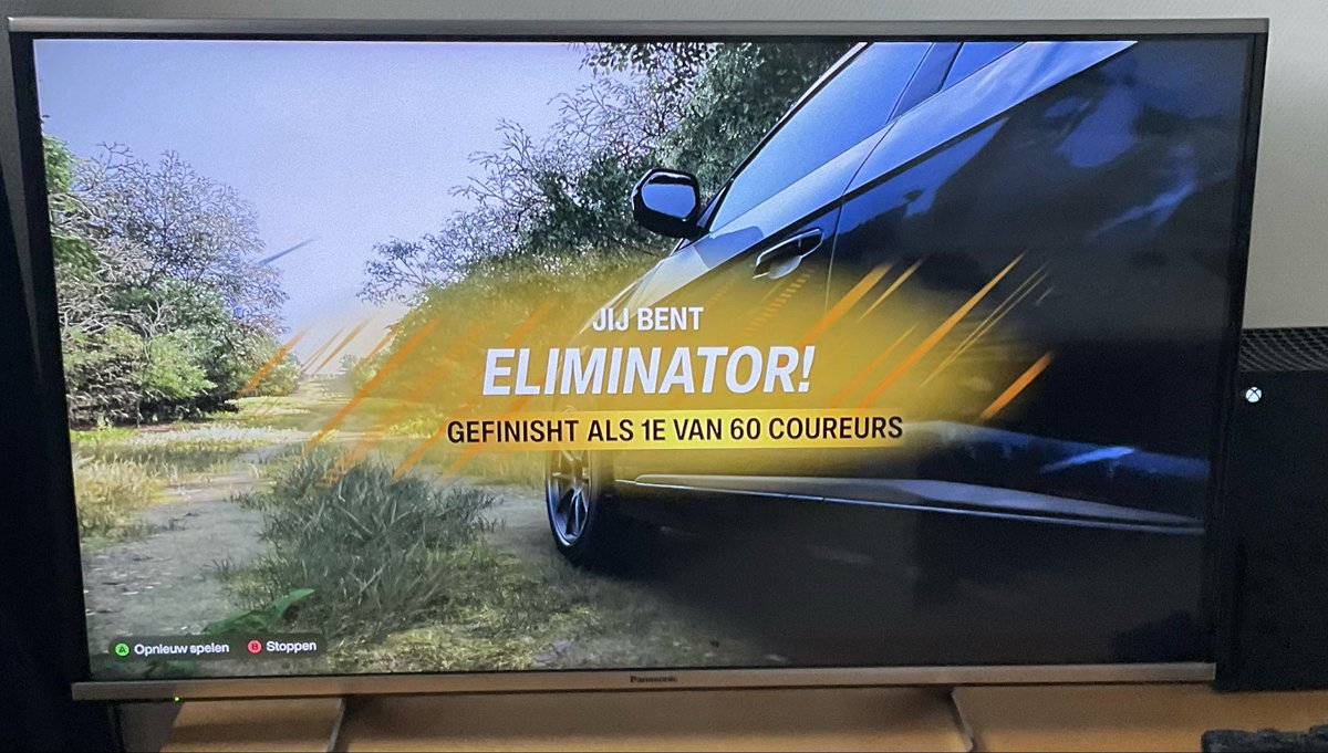 ArendonkDavid's tweet photo. Ik heb mijn eerste Eliminator potje gewonnen van Forza horizon 6! Yes! @ForzaHorizon @Denniskuhh 🇯🇵🥳🗻🏁🎮 https://t.co/IFxGoQgUKV