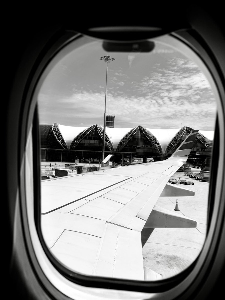 aariefpr's tweet photo. Thailand vibes ✈︎ https://t.co/N6vVUhvekZ