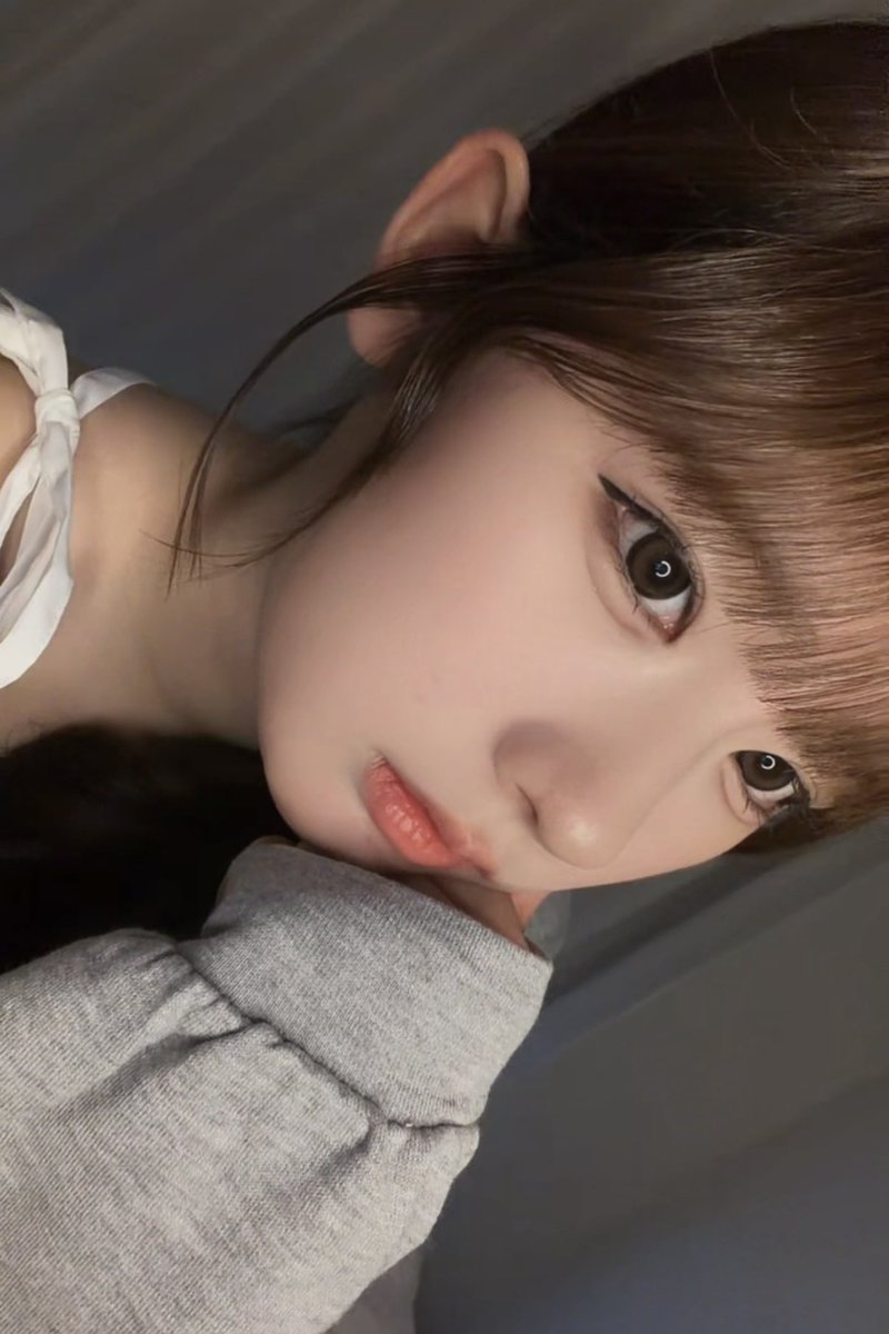 藍川 tweet media