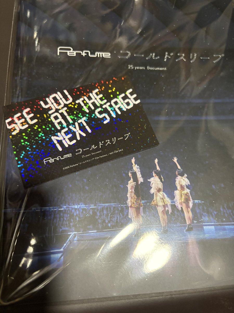 dj_djd's tweet photo. perfume コールドスリープ、初日に見てきました。
正直、ここまで踏み込んだ内容と思わなかったので驚きの連続、MIKIKO先生のコメントには鳥肌が立ちっぱなし、涙腺が危うい。
メンバーのラストブロックは衝撃映像としか言えないのでネタバレ回避して早めに劇場へ！

 #コールドスリープ　#prfm https://t.co/hCiYf42yzG