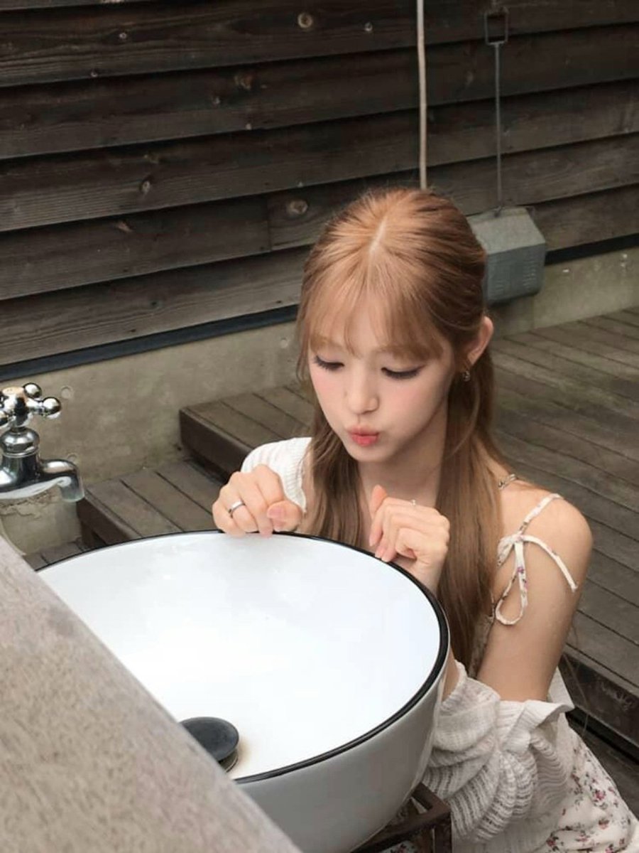 adik eina ❤️ kk yuha tweet media