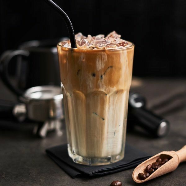 BASEBIJI's tweet photo. ✨ SESI II ㅡ Minuman ✨

Tim Kopi hitam or Tim Kopi Latte? https://t.co/Go1GkEuvHa
