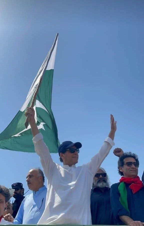 JanKaptain804's tweet photo. Pakistan’s democratic journey continues through courage, patience, and unity. @TAPTI1_ #ImranKhanHeldHostage #ReadyToStandForKhan https://t.co/TANaDJtBHr