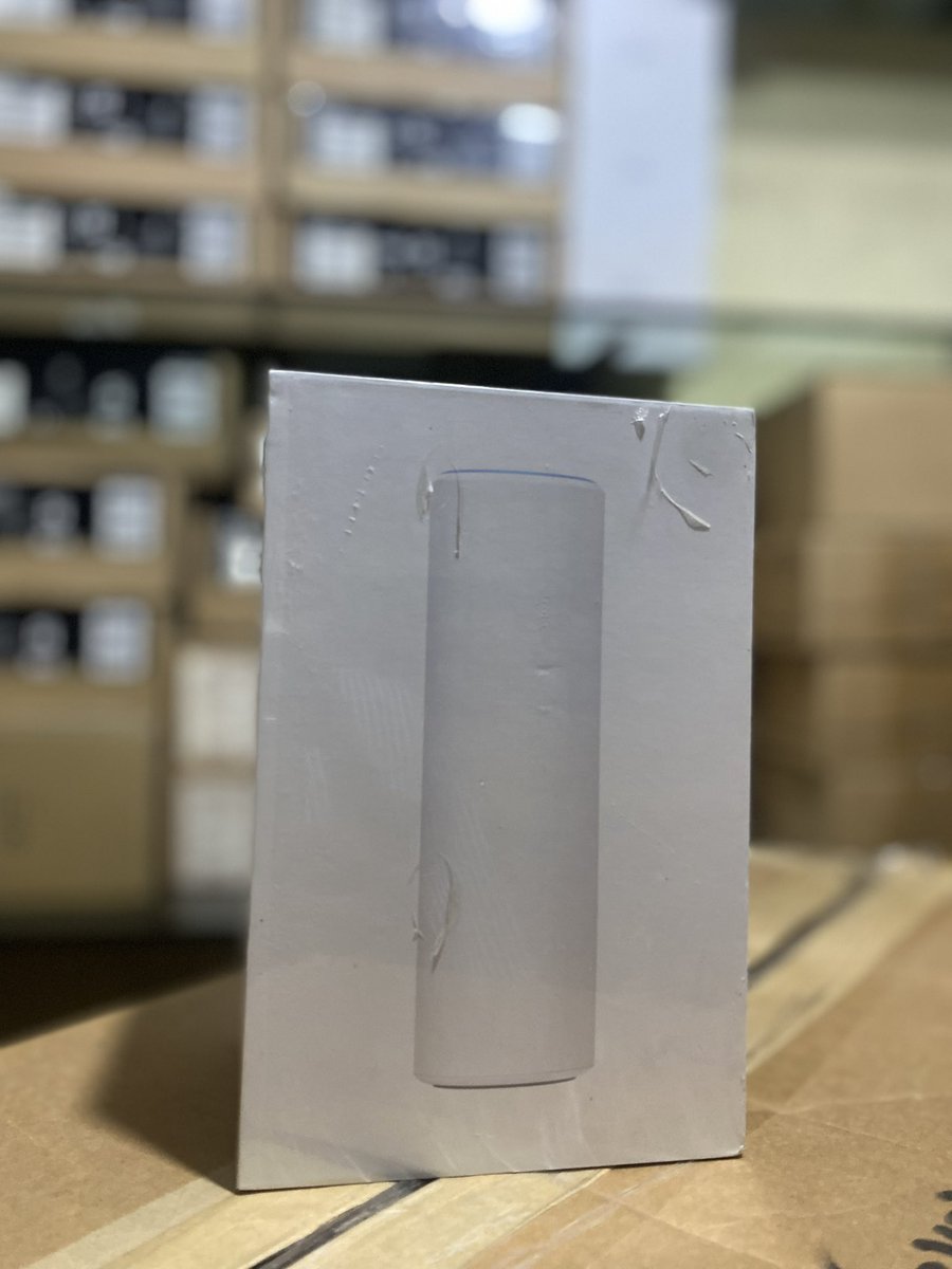 HComSoluti0n's tweet photo. Access Point ≠ Router
Stop using one device for everything.
Access points and Routers are available at store https://t.co/yUUMS1x9zw