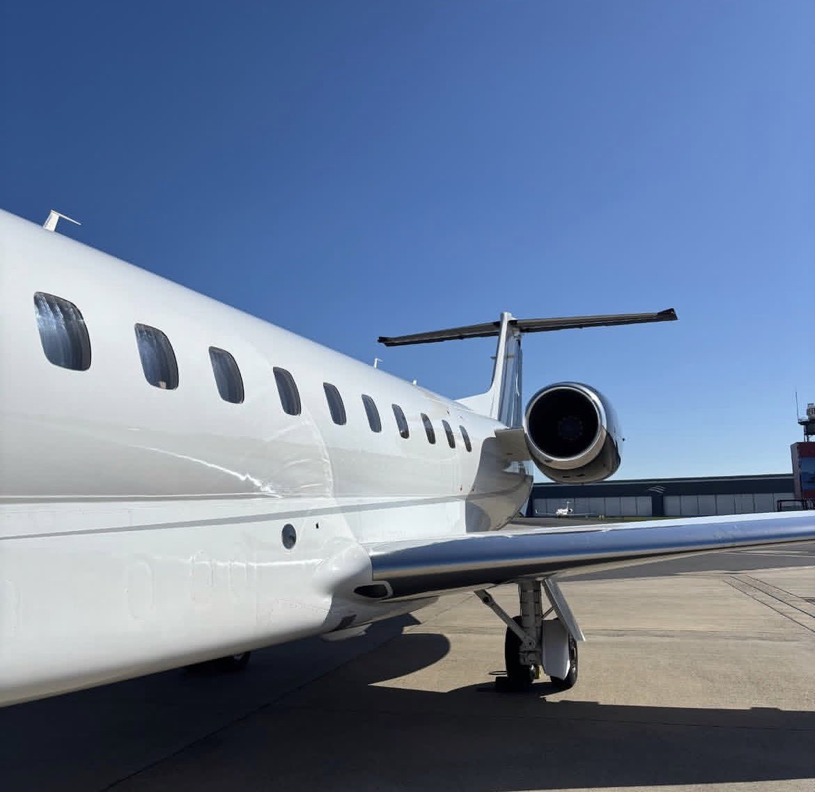 ovusbaba's tweet photo. Embraer Legacy 600! https://t.co/cOd3ftXYCo