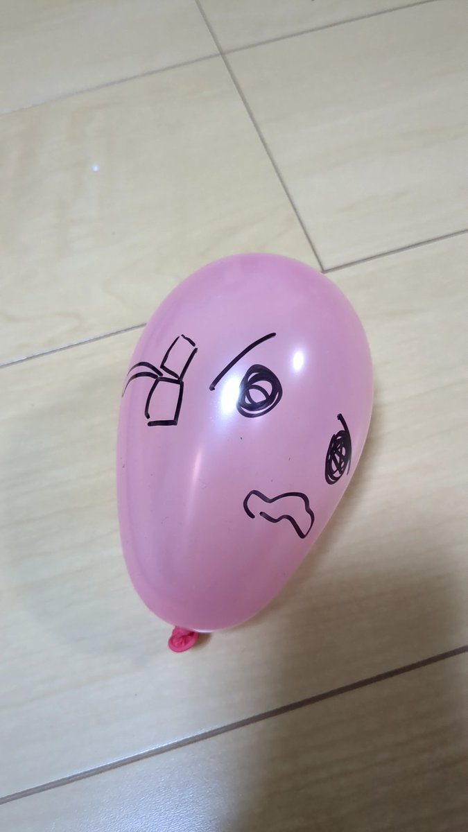 pyaaaaaap's tweet photo. 後藤さん風船になっちゃった https://t.co/0PAJzrTRf4