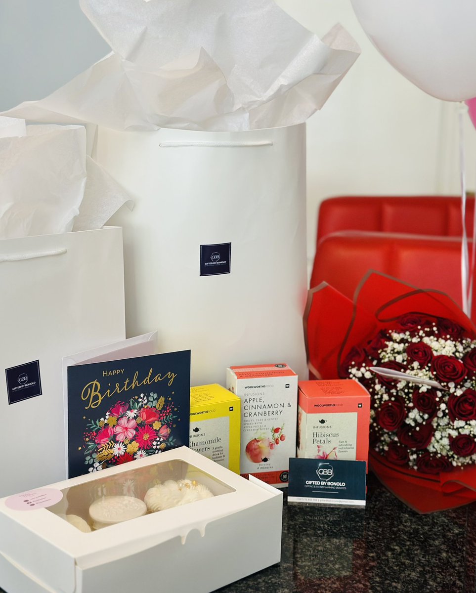 GiftedBonolo's tweet photo. For all the times that I forgot to thank you 🥹 
For all the special things you do, 
For all the words that sometimes go unspoken, I need to say I love you mom ♥️

#GiftedByBonolo #ThoughtfulGifting #PersonalizedGifting #GiftIdeas 
#CuratedGifts https://t.co/IrQPD3E5yq