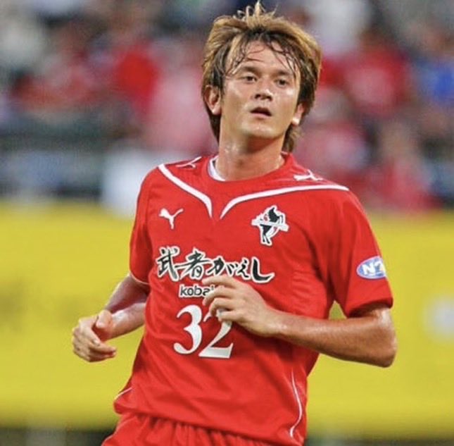 BOBBY_san1985's tweet photo. 今日は【Jリーグの日】だったー！！！！
7年間Jリーグでお世話になりました⚽️✨
育ててくれてありがとうJリーグ🫡💕
#ジュビロ磐田
#ロアッソ熊本 https://t.co/Chq0Dm7ncj