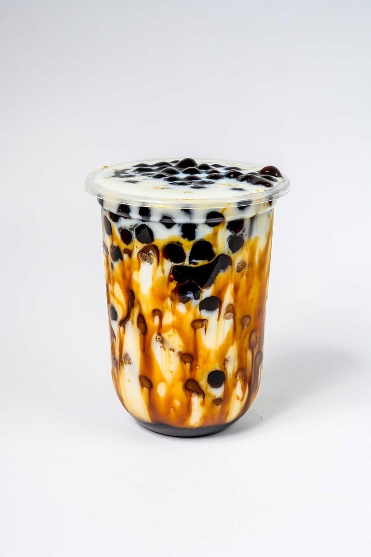BASEBIJI's tweet photo. Tim Boba or Tim Pop ice? https://t.co/tS9W7YMBE5