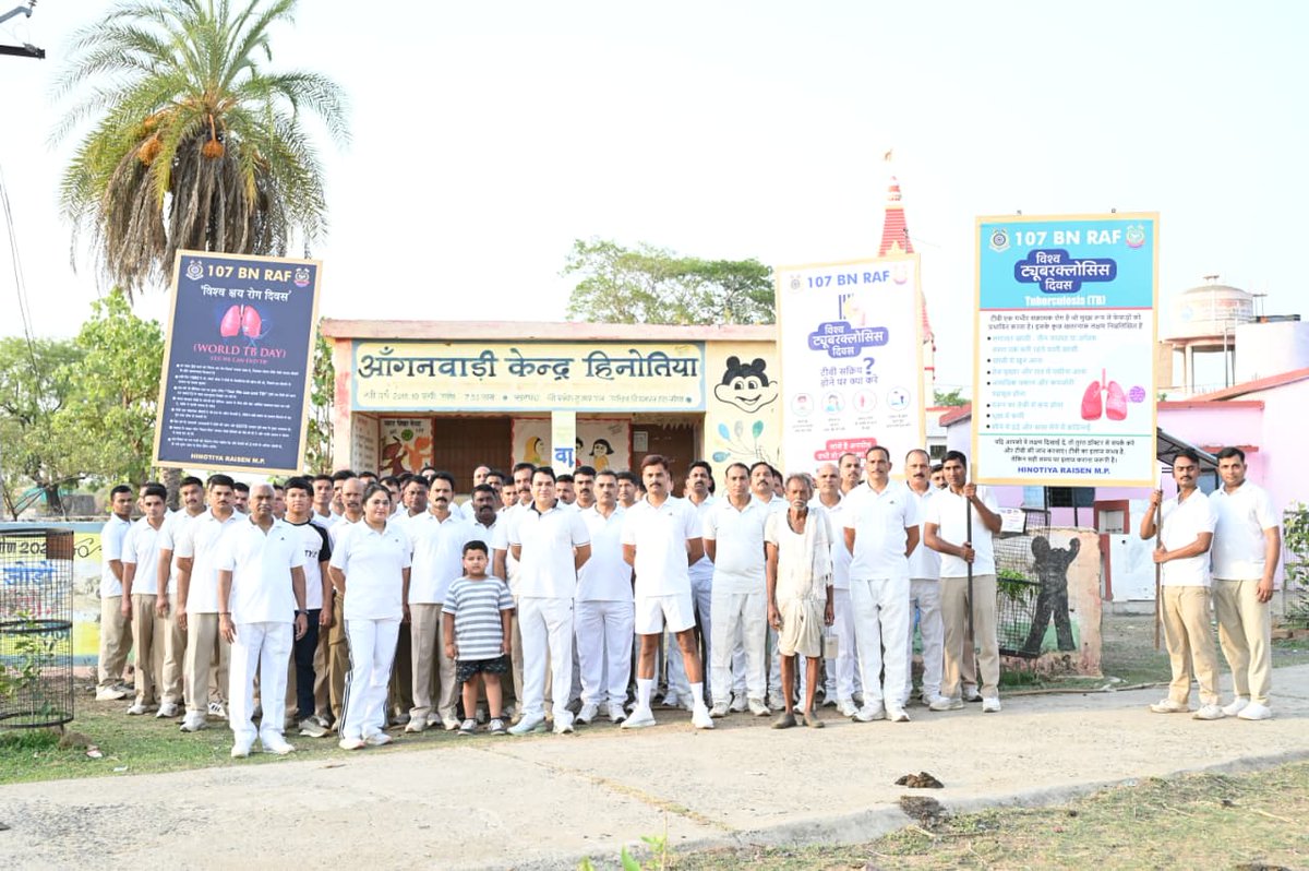 107raf's tweet photo. दिनांक 15/05/2026 को श्री जगदीश प्रसाद बलाई  कमांडेंट #107RAF के नेतृत्व में डॉ.सोनिला सोनी (CMO,SG) एवं अन्य अधिकारियों और जवानों के साथ ट्यूबरक्लोसिस (T.B.) से बचाव संबंधी जानकारी कैंप परिसर केआसपास के ग्राम हिनोतिया,बमुलिया डांगी ग्रामों में पैदल जागरूकता रैली निकाल कर दी गई | https://t.co/7Sd6MgMuFe