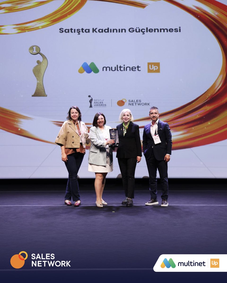 multinetcomtr's tweet photo. Kadınların satış ekiplerinde daha güçlü şekilde yer almasını destekleyen projemizden çalışan deneyimini geliştiren uygulamalarımıza, staj ve yetenek gelişim programlarımızdan yapay zekâ destekli satış süreçlerimize kadar uzanan çalışmalarımızla, Best of Sales Awards’ta 4 farklı kategoride ödül kazanmanın gururunu yaşıyoruz. 🏆
🥇 Satışta Kadının Güçlenmesi: “Telesatış Organizasyonunda Kadın Gücünü Büyüten Dönüşüm Yolculuğu” projemizle birincilik ödülü
🥇 Satışta Kariyer İnsan Kaynakları Uygulamaları: “MultiTalent Sales Staj ve Gelişim Programı” ile birincilik ödülü
🥉 Çalışan Deneyimi İnsan Kaynakları Uygulamaları: “MultiWell” projemiz ile üçüncülük ödülü
🥉 Satışta Teknoloji ve İnovasyon Uygulamaları: “MultiGPT: Kurumsal Yapay Zekâ Asistanı ile Satış Süreçlerine Hız Kazandırmak” projemiz ile üçüncülük ödülü
Farklı alanlarda hayata geçirdiğimiz çalışmaların ödüllendirilmesinden büyük mutluluk duyuyor, emeği geçen tüm ekip arkadaşlarımıza teşekkür ediyoruz. ✨

#MultinetUp #SalesNetwork #bestofsalesawards