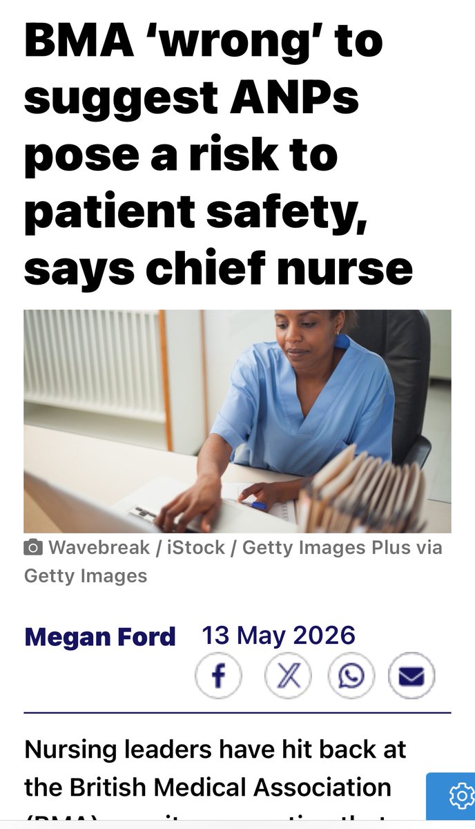 MedRegoncall1's tweet photo. 🔴 Doctors raised concerns about nurses and other AHPs (physios, pharmacists, etc.) having a crack at doctors’ jobs in ED and paediatrics working at registrar/consultant level such as consultant ACPs.

⭕️Meanwhile, a clueless chief nurse is beating around the bush and diverting the conversation to “district nurses”?

⭕️Never seen any doctor bashing district nurses who are minding their own nursing business.

Stick to your base profession!