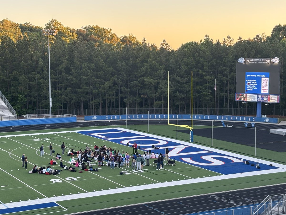 Coach_Helmerich's tweet photo. My lil dude insisted on getting up 2 hours early and attending our sunrise @atlantaFCA service this morning. Love that he and our students have their eyes and hearts fixed on God. #SunriseService #FCA @12Stone
@TheFCATeam @Mikeleaz https://t.co/L35JNDB5pS