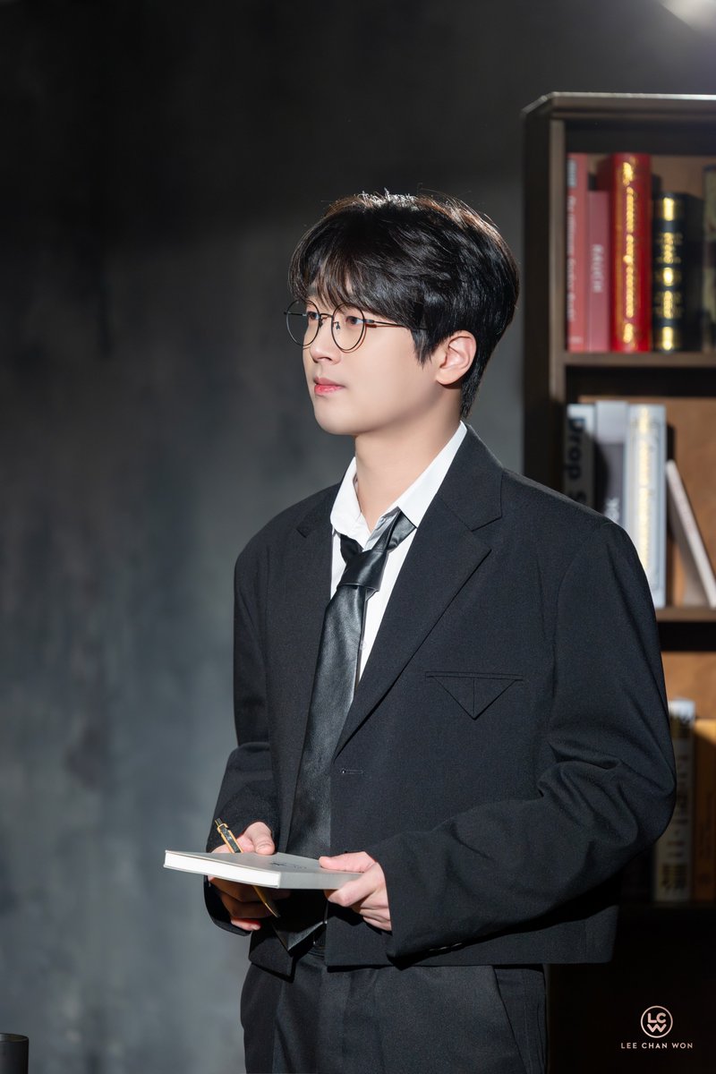 찬원이의 하루 tweet media