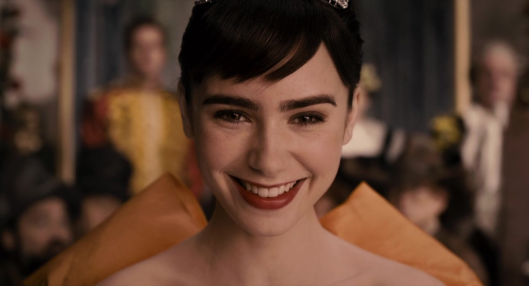 TheAdaptationS1's tweet photo. My blog compares and contrasts the two Snow White movies that came out in 2012, Mirror, Mirror and Snow White and the Huntsman. https://t.co/Xgy0QKqcFO #SnowWhite #fairytales https://t.co/iSuISnDhoo