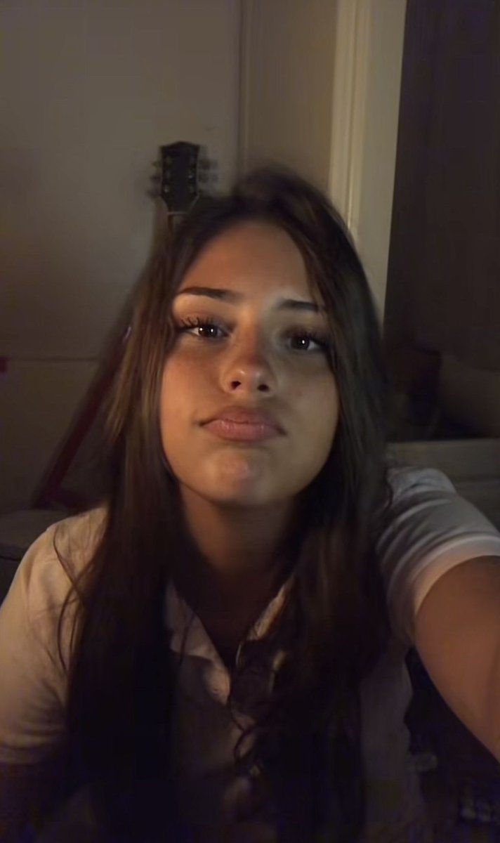 Emily tweet media