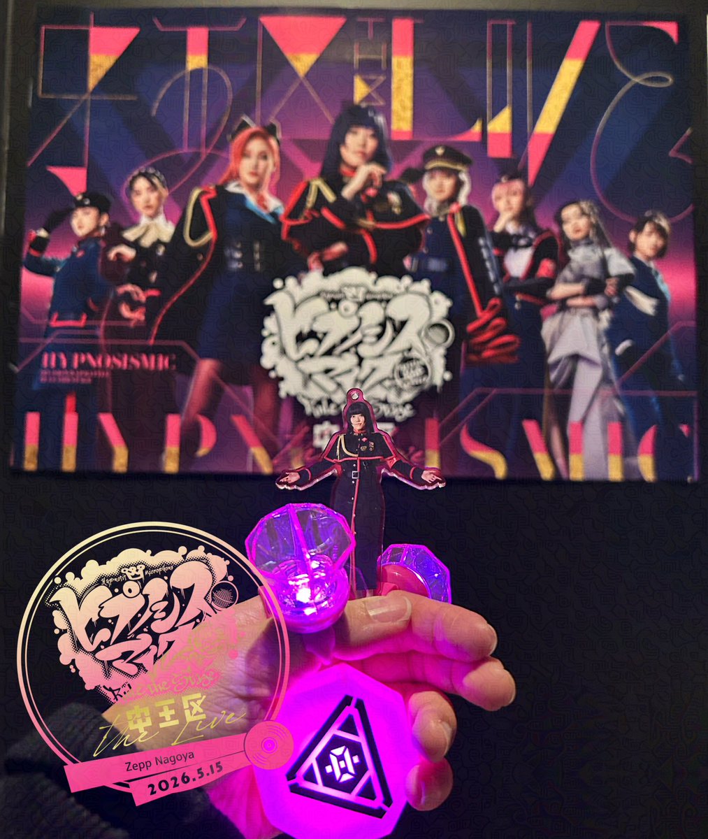 rieka627's tweet photo. カッコイイオンナ浴びてきた
念願のパン屋さんも行けてまんぞく https://t.co/Z9MYWB8PMt