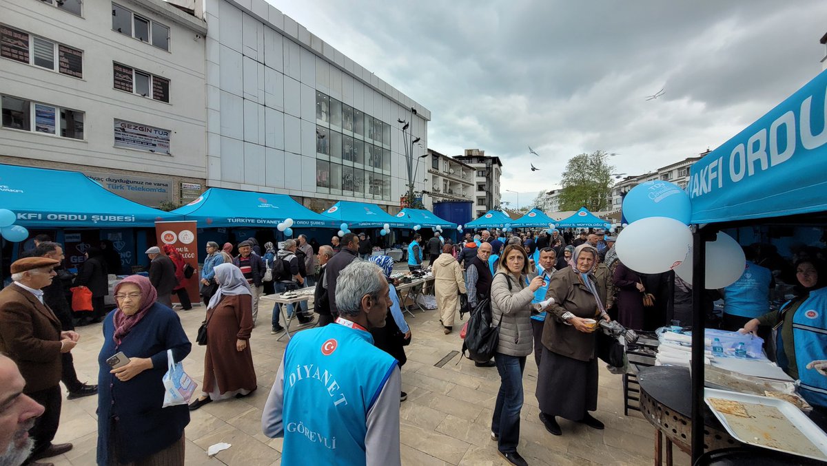 orduilmuftulugu's tweet photo. Ordu’da “İyilikte Buluşalım, Gönüller Isınsın” Hayır Çarşısı Açıldı

https://t.co/HCnH3FB7Jx https://t.co/o50kyrbUr2