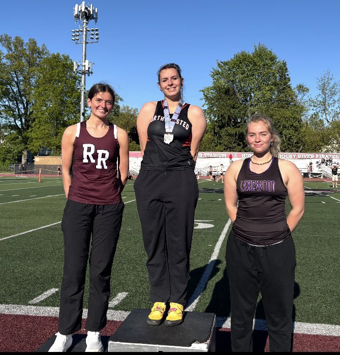 NOHS_TF's tweet photo. The girls track team had some great efforts at the CWC conference meet. A few of our top performers were:

Adelynn Schueszler- Discus Champ
Elizabeth Falcone- 100m 3rd 
Amaya Capps- 200m 3rd
4x100 3rd- Tala Awad, Iman Salti, Amaya Capps, Elizabeth Falcone https://t.co/4qfou9jQRy