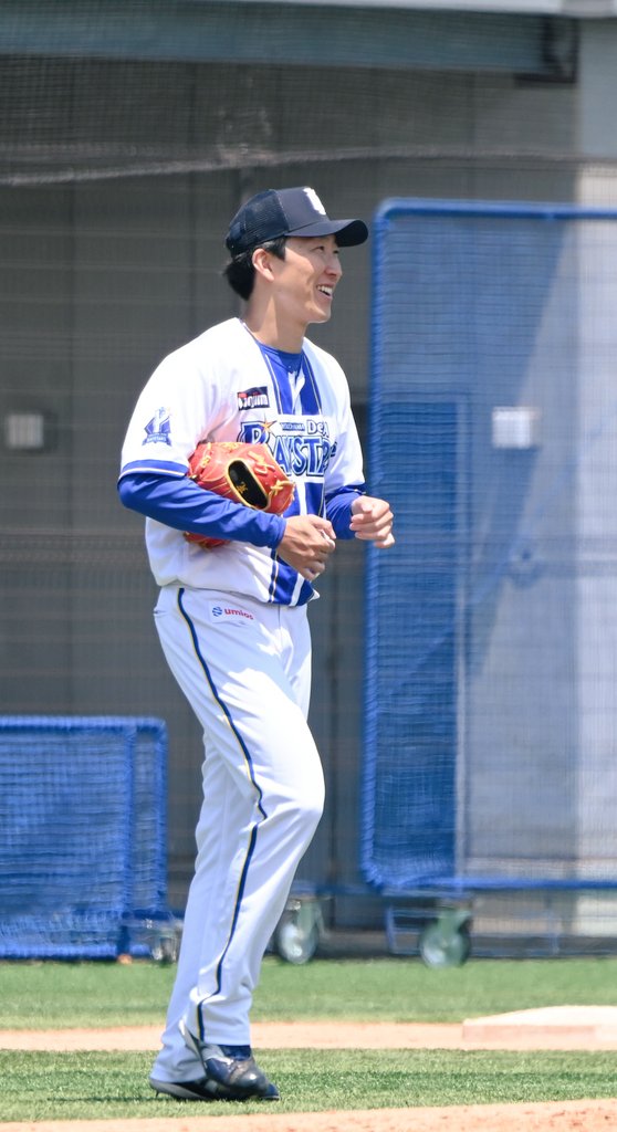 はんし tweet media