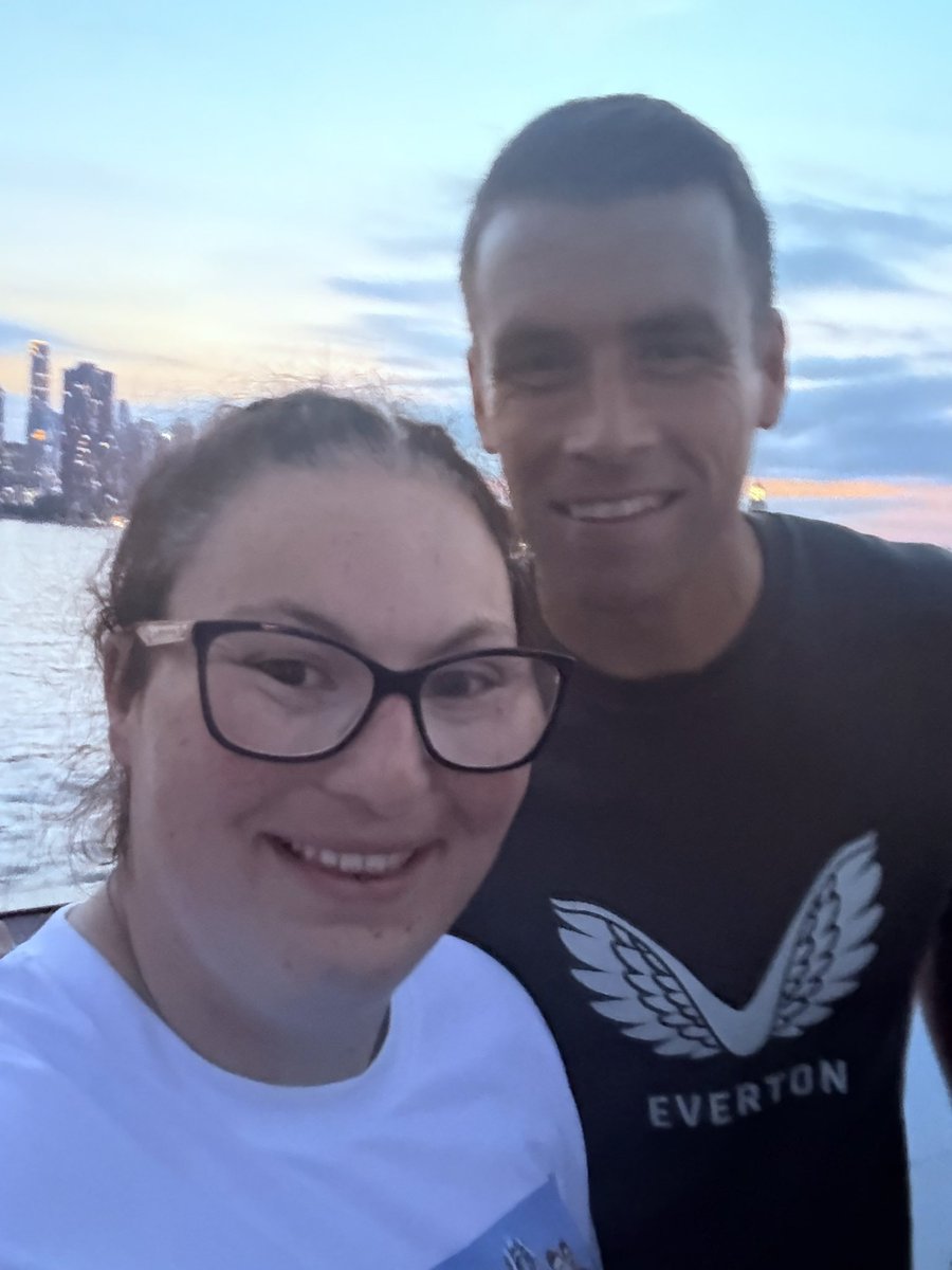 EfcMoll's tweet photo. Thank you for everything my skipper 💙💙 60 grand 60 grand https://t.co/A8G4P5Sk5M