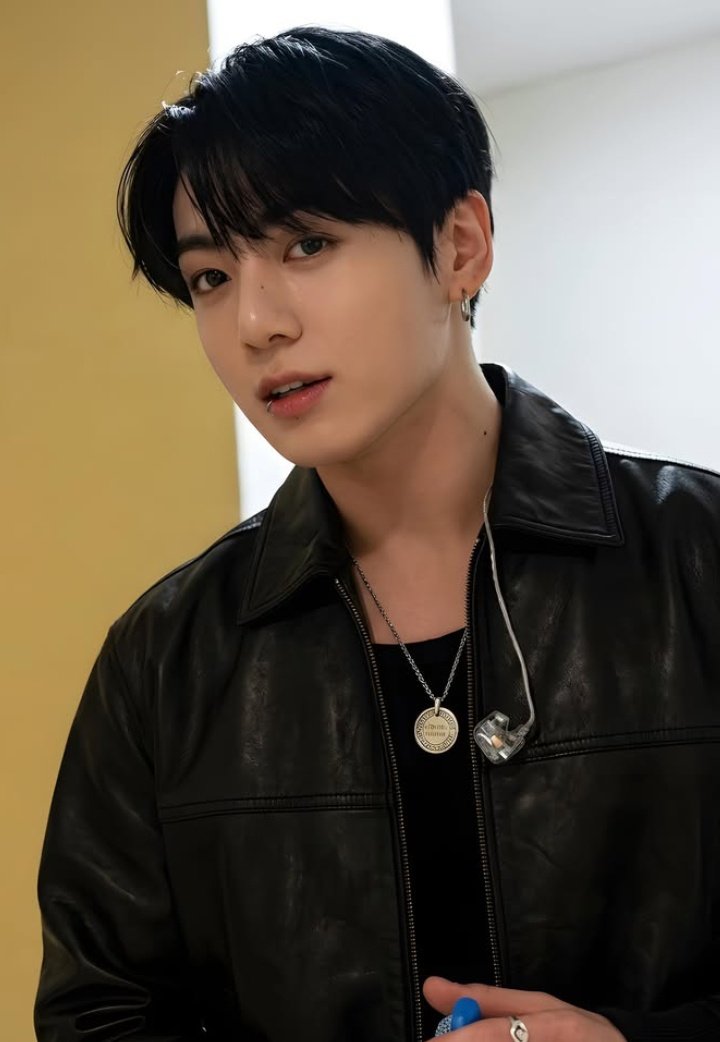 Btsglory13's tweet photo. https://t.co/4IJuFaI0p0